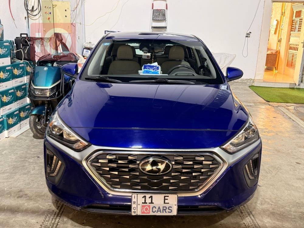 Hyundai Ioniq